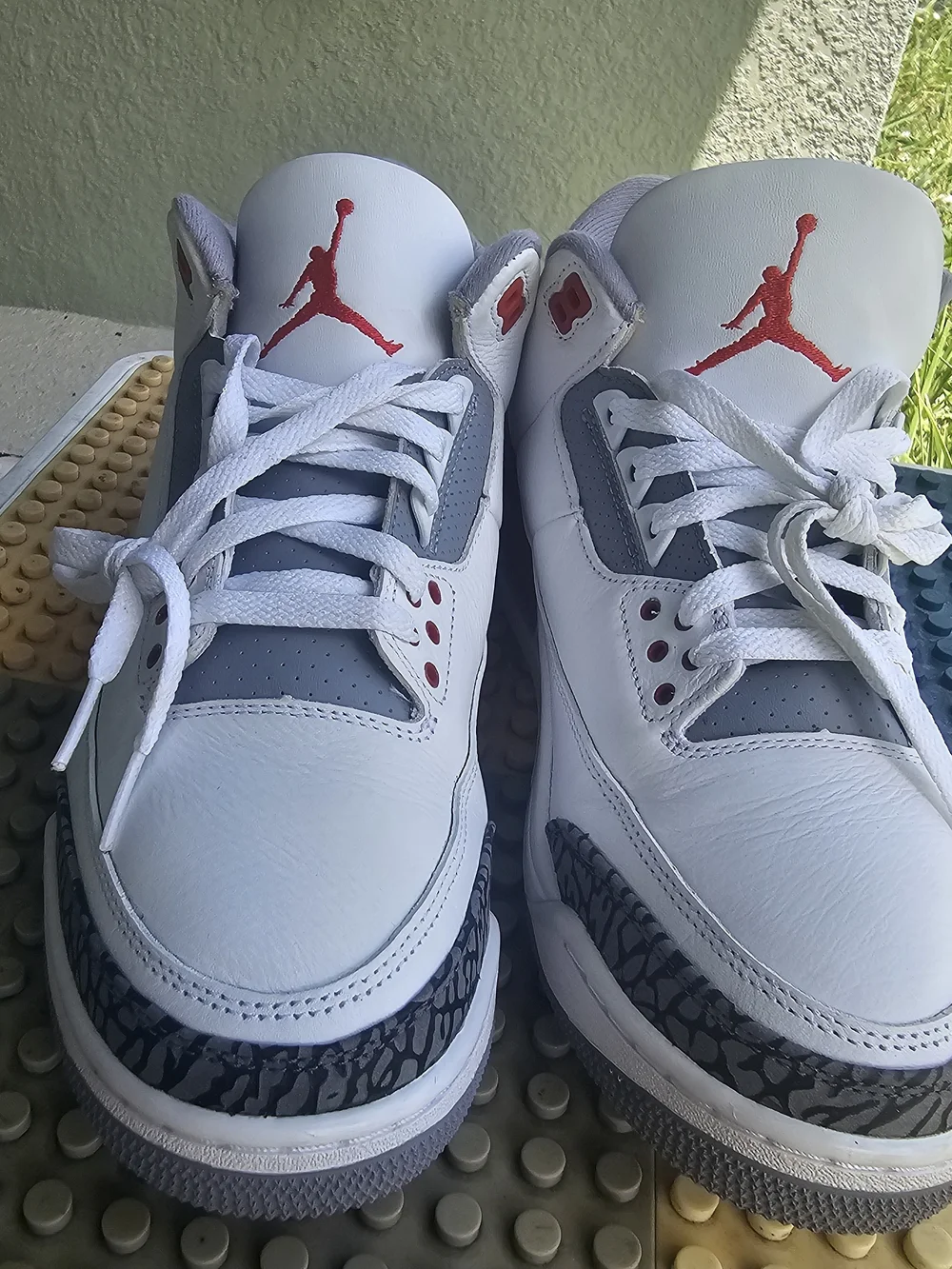 Size 10.5 - Jordan 3 Retro Mid Fire Red